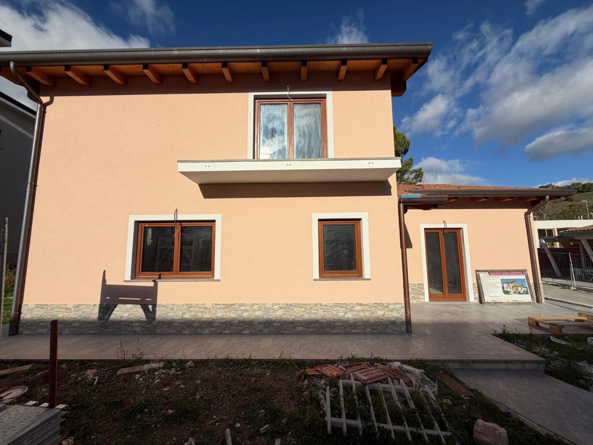 Finitura ad intonachino realizzata da A.S.H. Finiture Contract